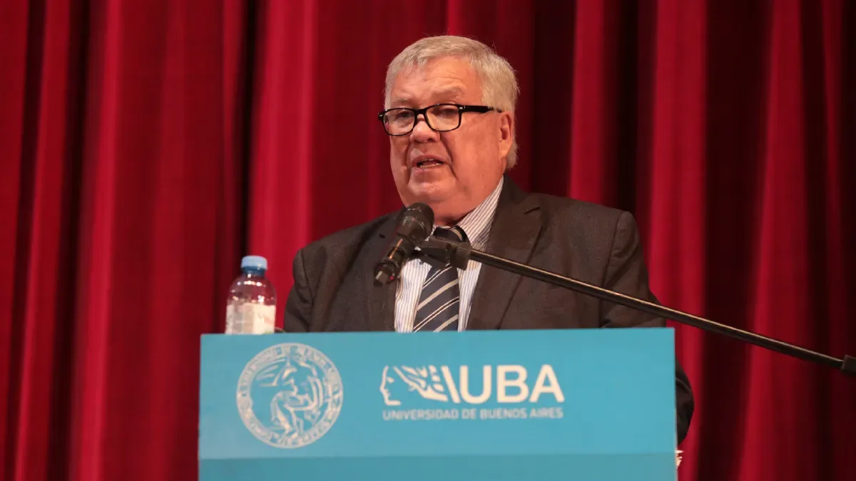 En la previa de la Marcha Federal Universitaria, Gelpi aseguró que las universidades atraviesan una situación “hiperaguda” y advirtió sobre la pérdida de docentes e investigadores.