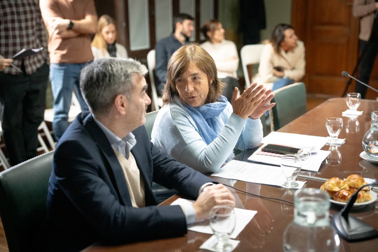 La camporista María Inés Laurini también aparece entre los nombres que integrarán el armado de la comisión de Industria y Minería en el Senado bonaerense.