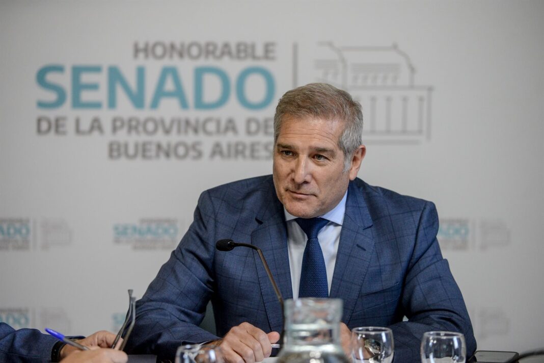El libertario dialoguista, Sergio Vargas, asumió la presidencia de la comisión de Industria y Minería del Senado bonaerense, y anticipó que buscará “bajar al territorio”.