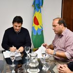 Recoulat y Marinucci firmaron un convenio para fortalecer la seguridad vial en Trenque Lauquen El intendente de Trenque Lauquen, Francisco Recoulat, recibió equipamiento por parte del Ministerio de Transporte para aumentar los controles de alcoholemia.