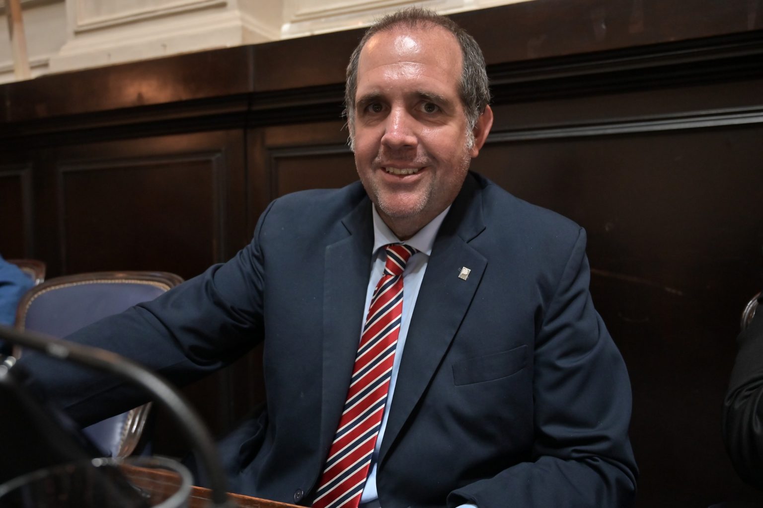 El diputado Luciano Bugallo remarcó que la medida que impondrá el SENASA a los apiculotres implica "mayor burocracia para un sector que ya está bastante castigado".