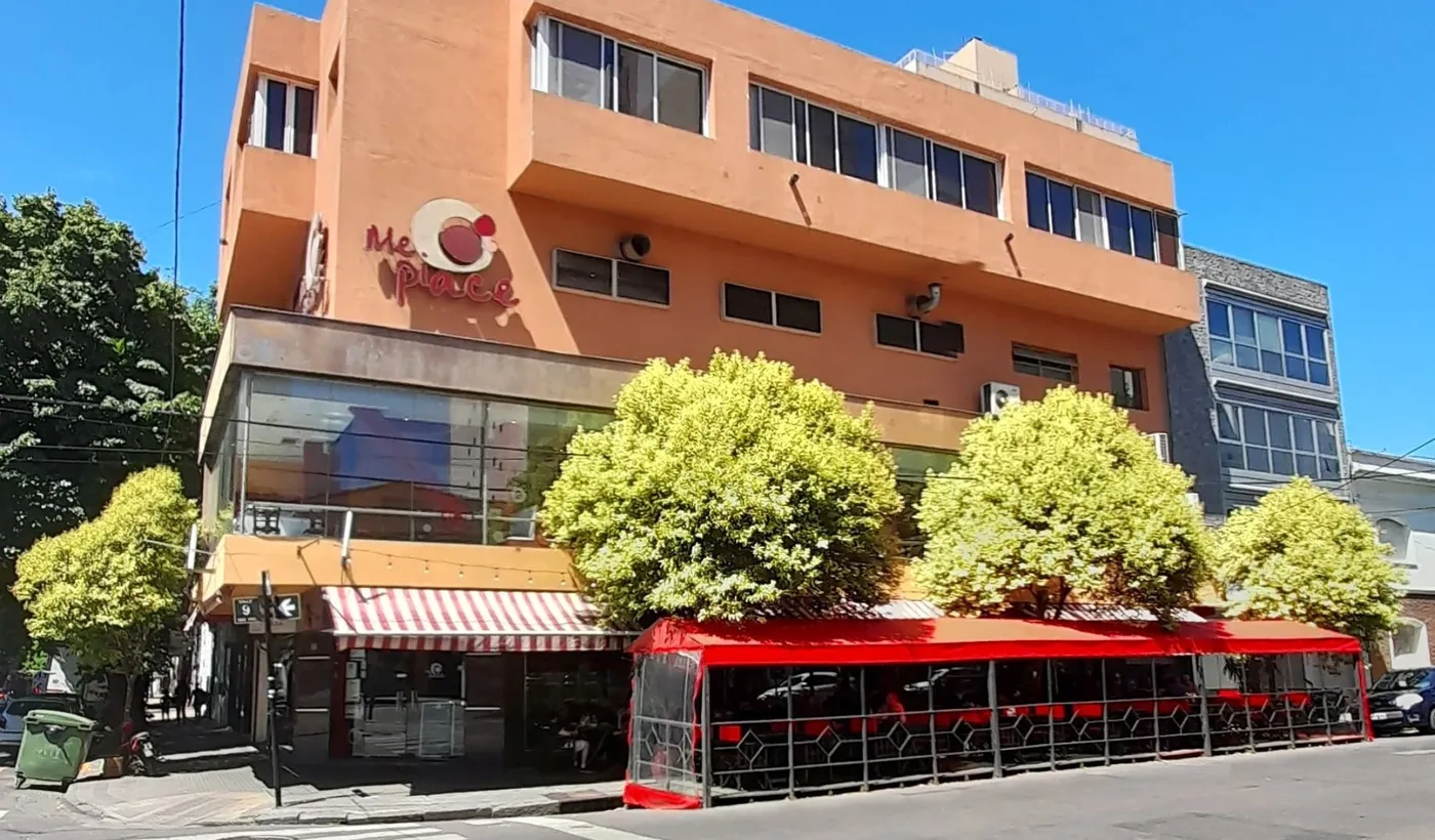 Tras más de 20 años de actividad, Me Piace cerró sus puertas y se suma al derrotero de empresas que quiebran en la era Milei. 