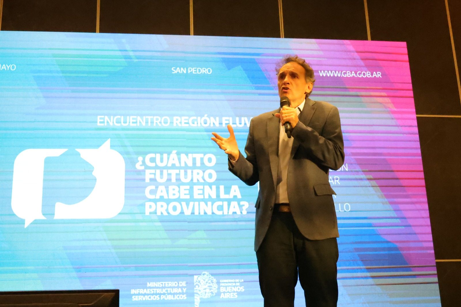 El ministro de Infraestructura, Gabriel Katopodis, encabezó la actividad provincial realizada en la ciudad de San Pedro.