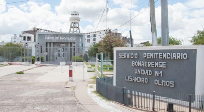 Diputados suma un nuevo proyecto para avanzar con la privatización de cárceles El diputado de Derecha Popular, Juan José Esper, se sumó al debate legislativo sobre cárceles privadas y presentó su propio proyecto.
