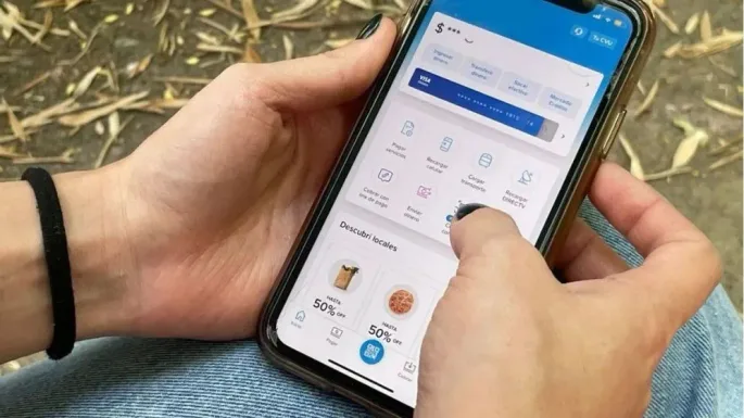 El peronismo busca regular los bancos digitales para frenar el sobreendeudamiento familiar La diputada oficialista Noelia Saavedra busca regular los créditos digitales, en medio del crecimiento del sobreendeudamiento familiar bonaerense.