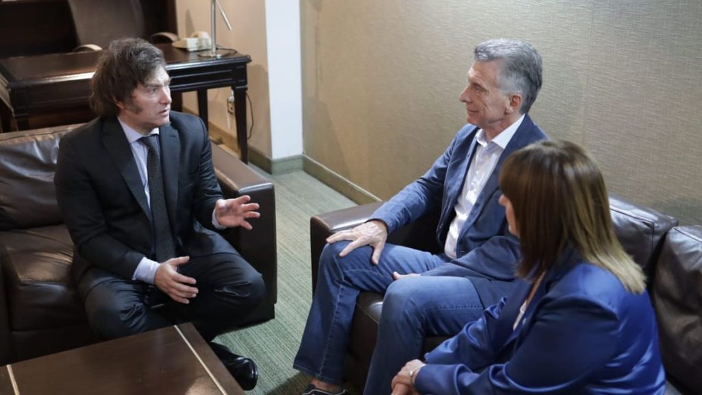 Con el inicio de la carrera electoral para 2027, la relación entre Macri y Milei se ha ido distanciando.
