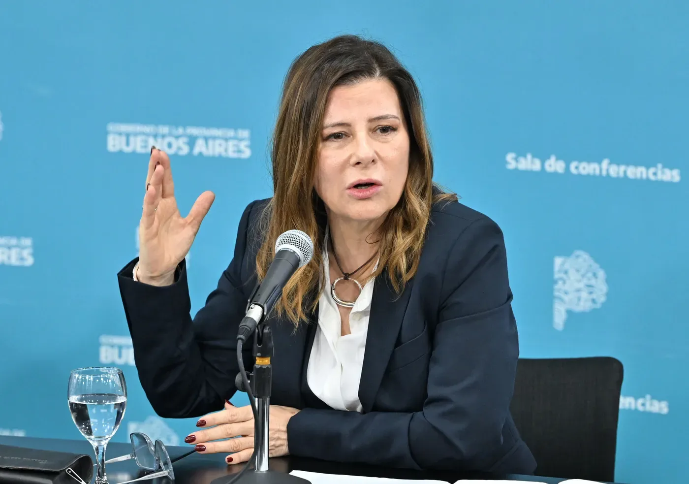 De Urraza respondió a las críticas de Saintout con cuestionamientos a las deudas bonaerenses en salud e IOMA.