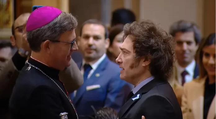 Milei asistirá al Tedeum del 25 de Mayo sin la compañía de Villarruel Con dudas respecto de la presencia de Victoria Villarruel, Javier Milei participará del Tedeum del 25 de Mayo en la Catedral Metropolitana de Buenos Aires.