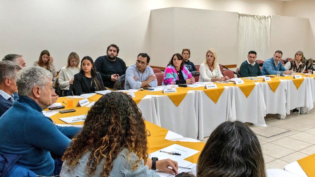 El intendente de Villa Gesell, Gustavo Barrera, sostuvo que la quita del beneficio del régimen de Zona Fría sería un golpe catastrófico para miles de familias de la provincia.