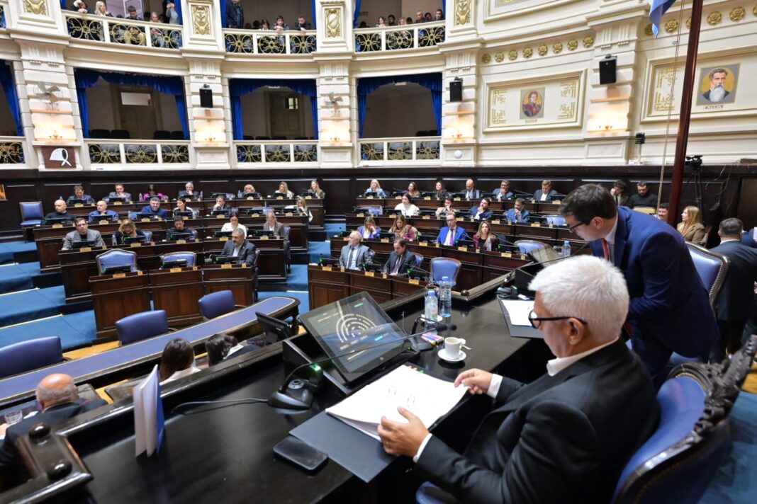 La Cámara de Diputados bonaerense tuvo su primera sesión ordinaria del año, con la que numerosos legisladores defendieron el régimen de la Zona Fría.
