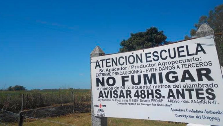 Axel Kicillof y Javier Rodríguez volvieron a prorrogar la suspensión de la resolución 246/18 sobre pautas de fumigaciones, que no establecía distancias mínimas para su aplicación en cercanías de zonas pobladas. 