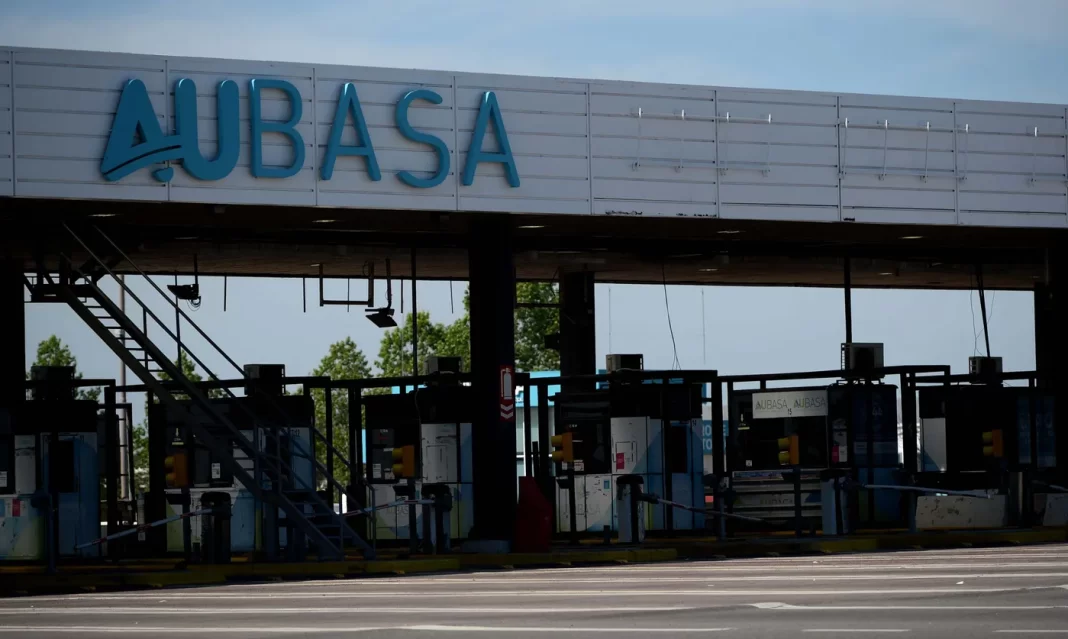 AUBASA volvió a quejar en jaque por el rechazo del Gobierno al pedido de suspender la licitación de rutas nacionales y analiza avanzar por vía judicial.