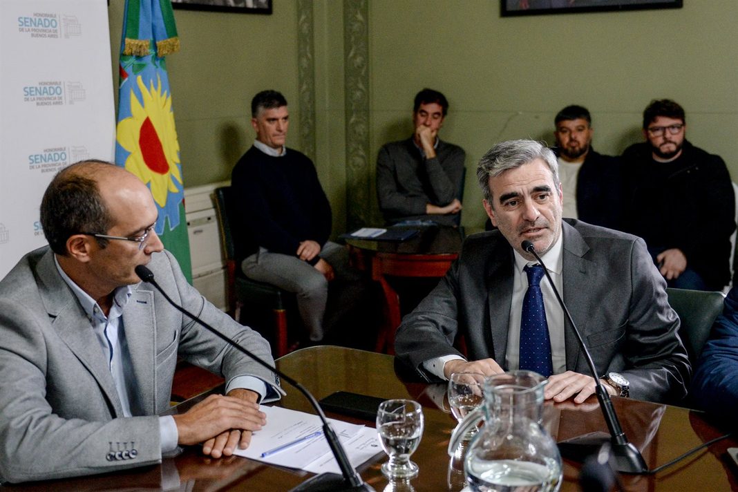 Desde el bloque de LLA y de Unión y Libertad en el Senado bonaerense pidieron avanzar en medidas para mejorar la competitividad de los puertos de la provincia.