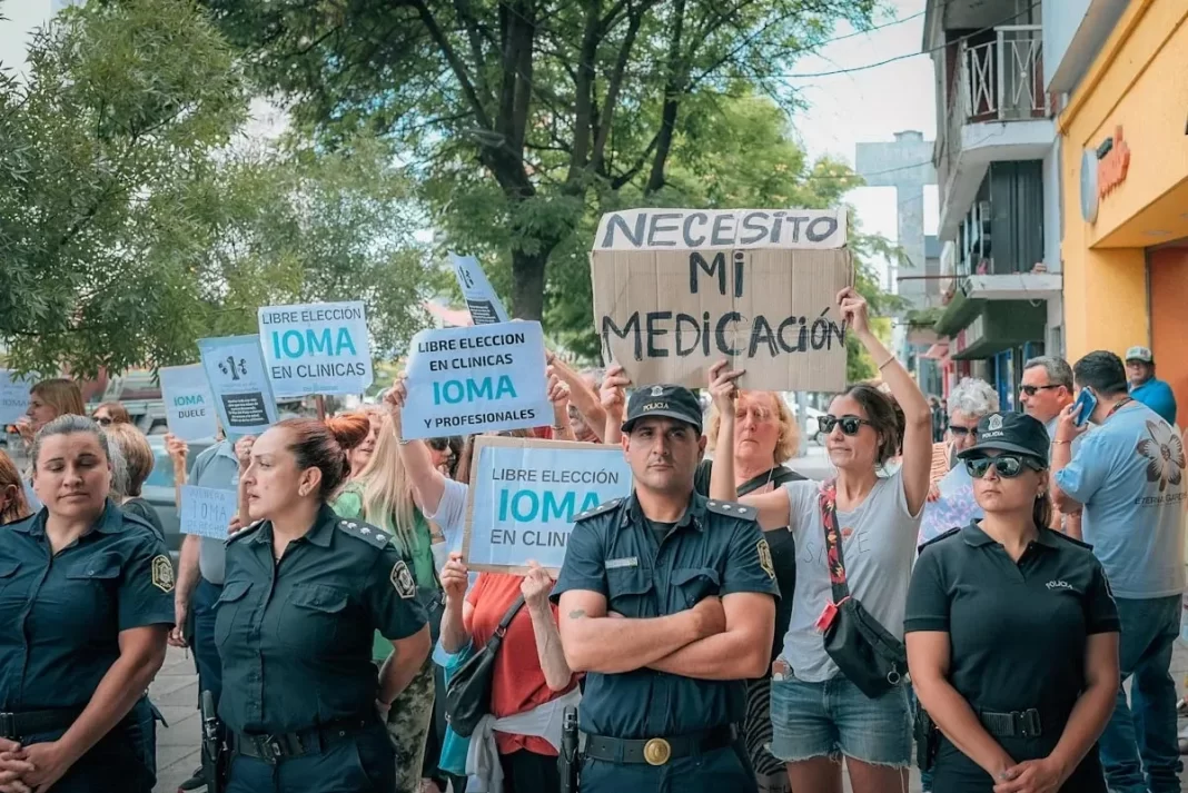 La senadora de la UCR, Nerina Neumann, volvió a poner la lupa sobre el IOMA con un pedido de informes y otro para declarar su emergencia.
