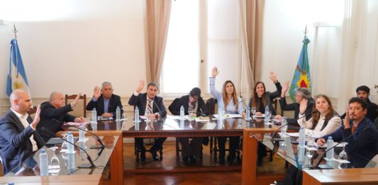 La comisión de Legislación General que preside Rubén Eslaiman se convirtió en la primera en despachar proyectos del año.