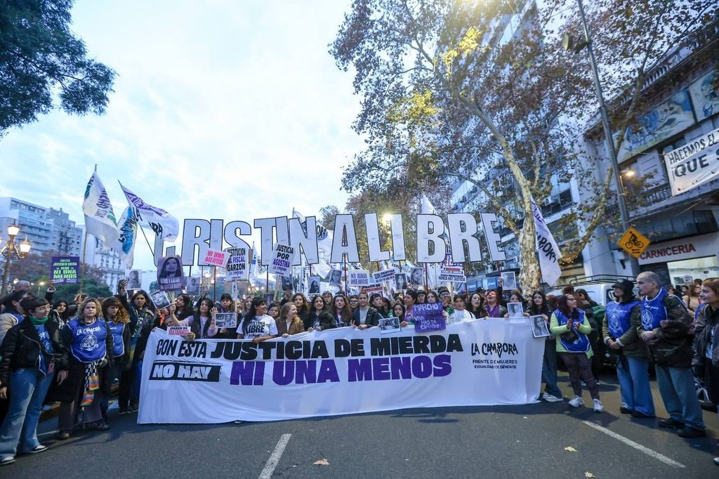 Mayra Mendoza cruzó a Patricia Bullrich: "No te confundas, nada más lejos del feminismo que vos". 