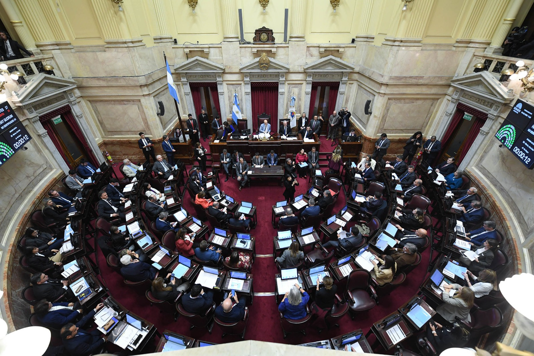 Tras la introducción de 24 pliegos en plena sesión, el Senado nacional aprobó los 74 expedientes para cubrir vacantes judiciales, incluído el de Verónica Michelli.