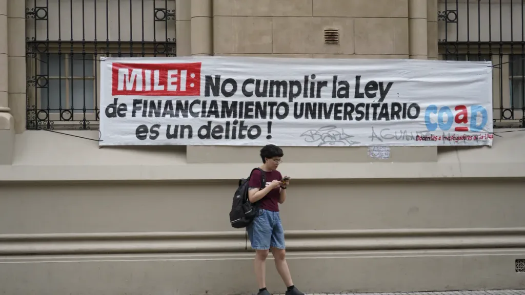 Financiamiento Universitario: la Corte descartó que la actividad docente en universidades públicas constituya una causal para apartar magistrados.