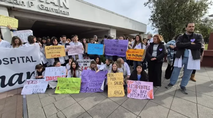 Diputados exigen explicaciones a Kicillof por la falta de atención primaria en hospitales El diputado de La Libertad Avanza, Luis Ontiveros, pide informes por la crisis de atención pediátrica en la provincia.