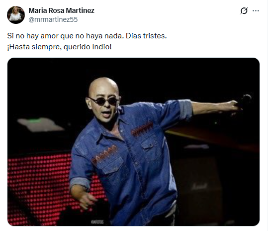 María Rosa Martínez también despidió al Indio Solari en el día de su fallecimiento. 