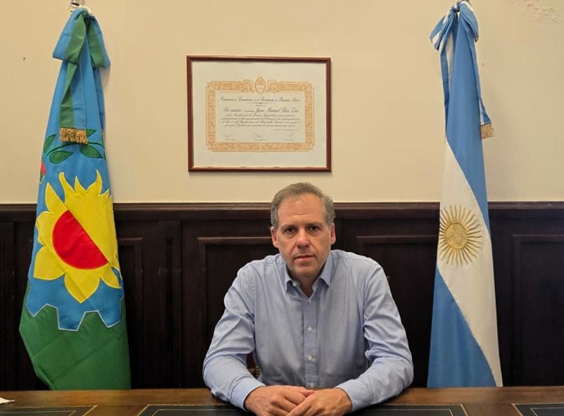 El senador del PRO, Juan Manuel Rico Zini, propuso actualizar automáticamente los fondos que los Bomberos Voluntarios reciben del Ejecutivo provincial. 