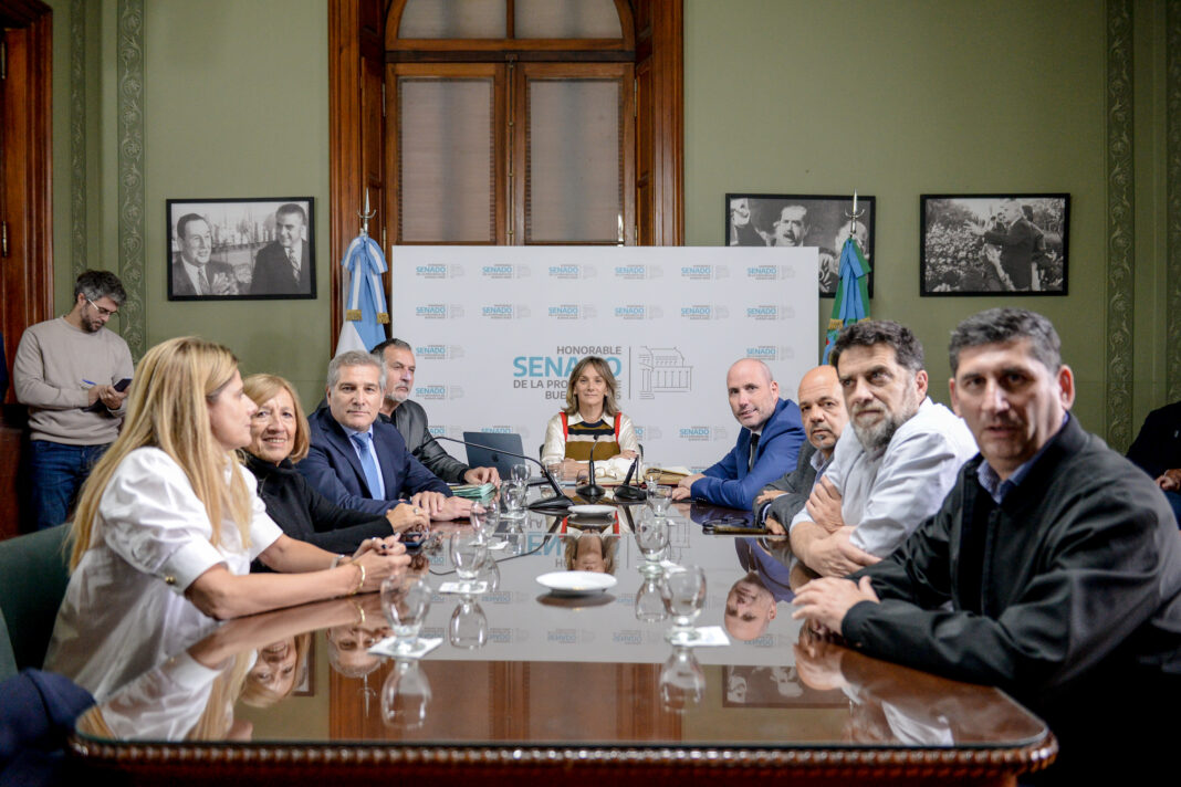 Diputados Bonaerenses realizó su informe mensual sobre la actividad en la Cámara alta. Qué senadores presentaron más proyectos en mayo.