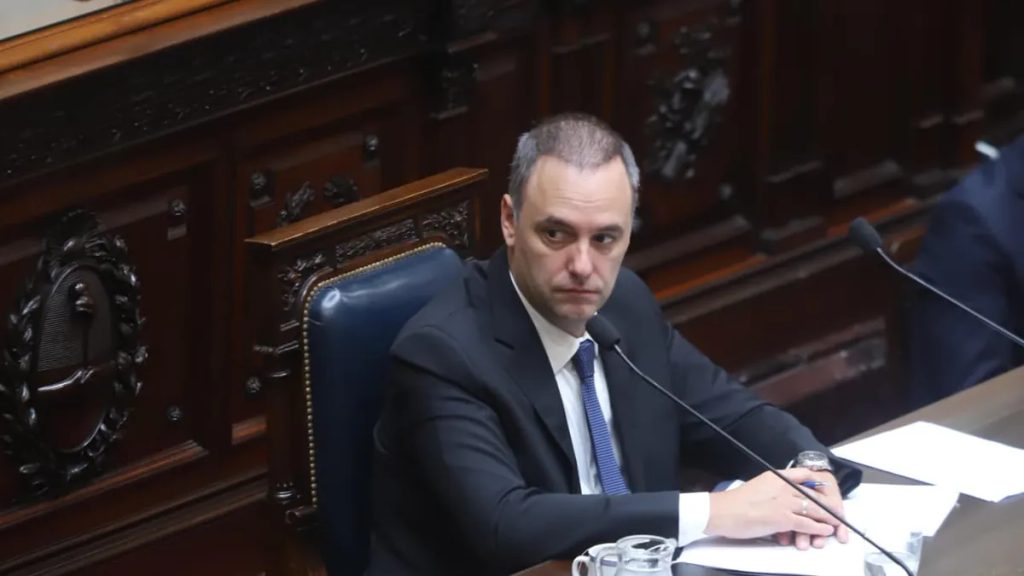 Manuel Adorni anunció que presentará su declaración jurada este jueves, en medio del evento inaugural del Mundial 2026. 