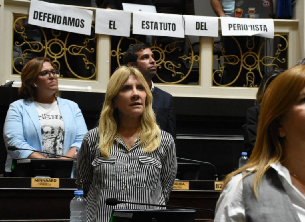 Diputados de la UCR salieron a apoyar el reclamo por la libre disponibilidad de los fondos municipales, pero pidieron un reparto automático por CUD.
