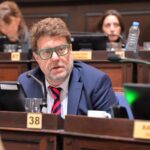 Garciarena: “Quedó en claro que Axel Kicillof no quiere hablar del IOMA” El presidente del bloque de diputados de la UCR + Cambio Federal, Diego Garciarena, subrayó que el gobernador Axel Kicillof “no quiere hablar del IOMA”.