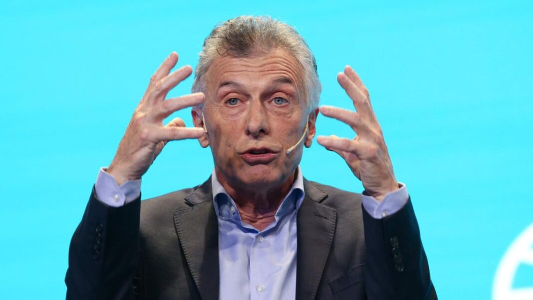 El fundador del PRO, Mauricio Macri, también salió este viernes a presionar al presidente Javier Milei, para que le pida la renuncia al jefe de Gabinete, Manuel AdoEl fundador del PRO, Mauricio Macri, también salió este viernes a presionar al presidente Javier Milei, para que le pida la renuncia al jefe de Gabinete, Manuel Adorni. rni.
