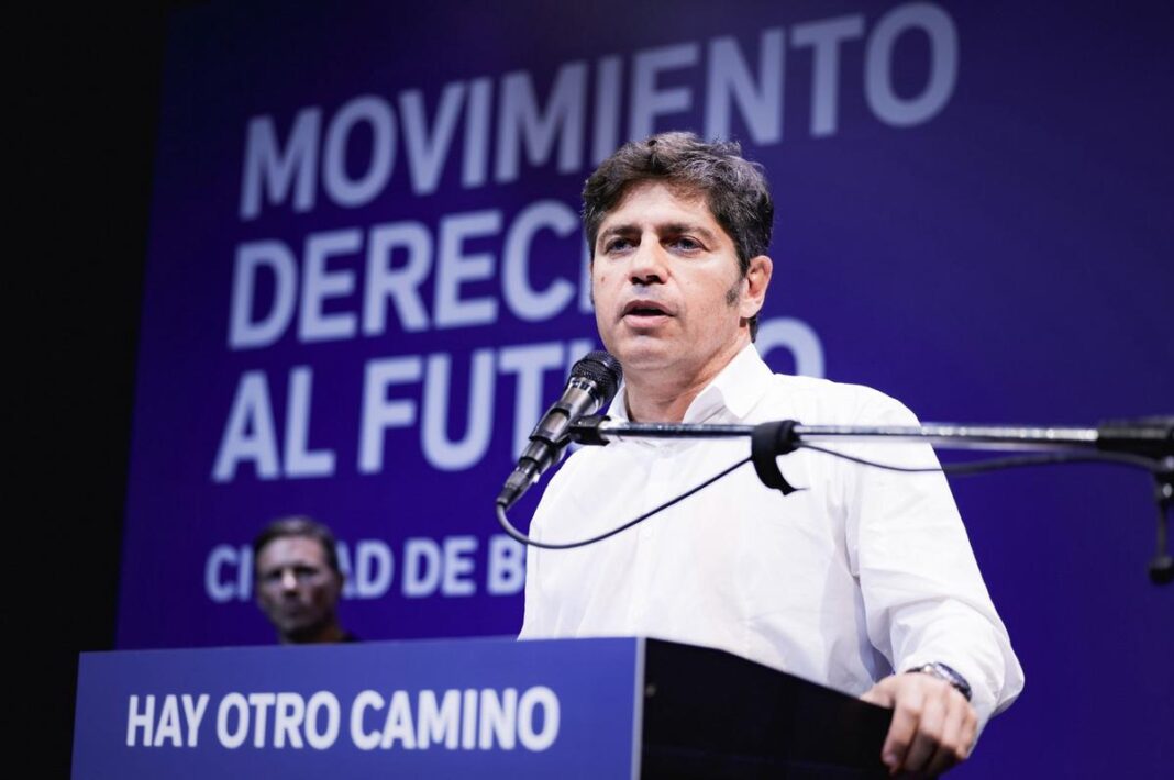 En el marco de su carrera por el Sillón de Rivadavia, el gobernador Axel Kicillof encabezó el viernes por la noche un encuentro con dirigentes del peronismo en la provincia de Santa Fe.