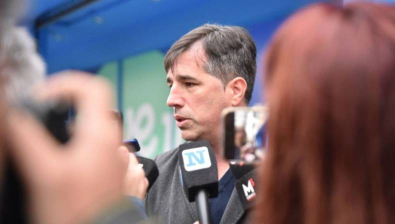 El intendente de General Viamonte, Franco Flexas, criticó a los legisladores bonaerenses que frenaron el tratamiento de la libre disponibilidad de los fondos para los municipios. 