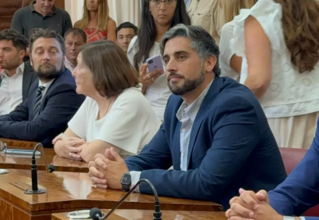 Guido García, el concejal de la Coalición Cívica que presentó el primer proyecto para cerrar la grieta entre taxistas y aplicaciones de transporte en Mar del Plata.