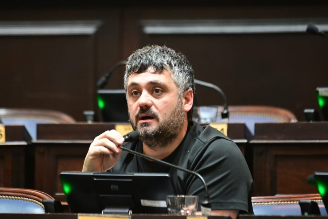 Facundo Tignanelli cruzó a la senadora nacional de Jujuy, Carolina Moisés, que cuestionó a los sectores peronistas que reclaman la libertad de Cristina Kirchner.