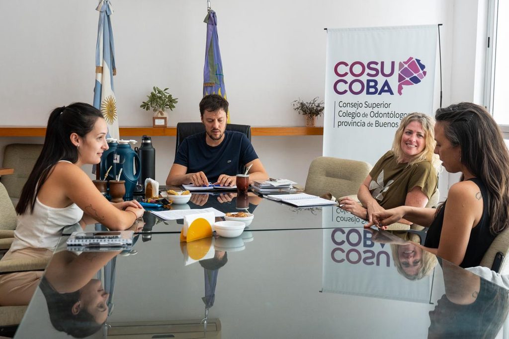 El Colegio de Odontólogos bonaerense avanza con convenios junto a otros colegios profesionales, entre ellos el de Nutricionistas, para fortalecer la calidad de vida de sus matriculados.