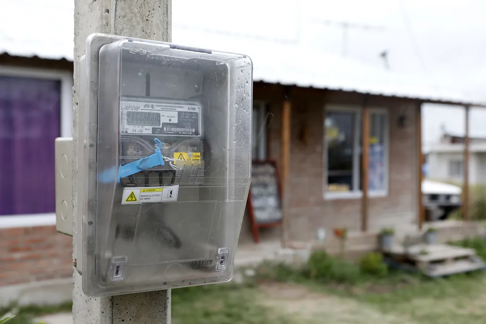 El gobierno bonaerense aprobó una nueva actualización de las tarifas de luz para las distribuidoras EDELAP, EDEA, EDEN y EDES, que impactará a partir del 1° de julio.