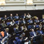 El PRO y LLA impulsan una ley de baja de impuestos en las facturas de luz, gas y agua En conjunto, el PRO y LLA presentaron una ley de alivio fiscal para facturas de servicios esenciales. En qué consisten los beneficios.