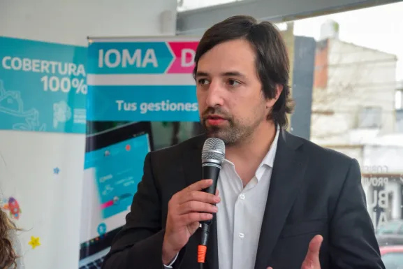 Más legisladores se sumaron a pegarle a Kreplak por el IOMA: “Dejen de echar culpas y busquen soluciones” Legisladores de la UCR y el PRO recrudecieron el malestar opositor, tras las últimas declaraciones de Kreplak sobre el IOMA.