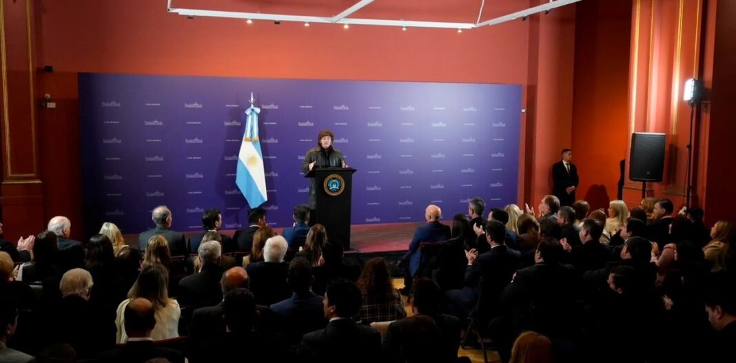 El presidente de la Nación, Javier Milei, se reunió esta tarde con legisladores libertarios y anticipó cuál será la agenda en el Congreso del Gobierno en este segundo semestre del año.