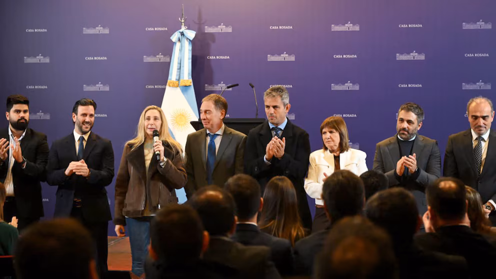 El gobierno de Javier Milei se reunió con legisladores nacionales de La Libertad Avanza.