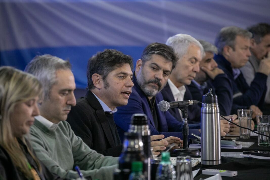Con un mensaje hacia la interna peronista, el gobernador Axel Kicillof reunió a la tropa del MDF y dejó abierta la posibilidad de dirimir candidatos con una PASO.