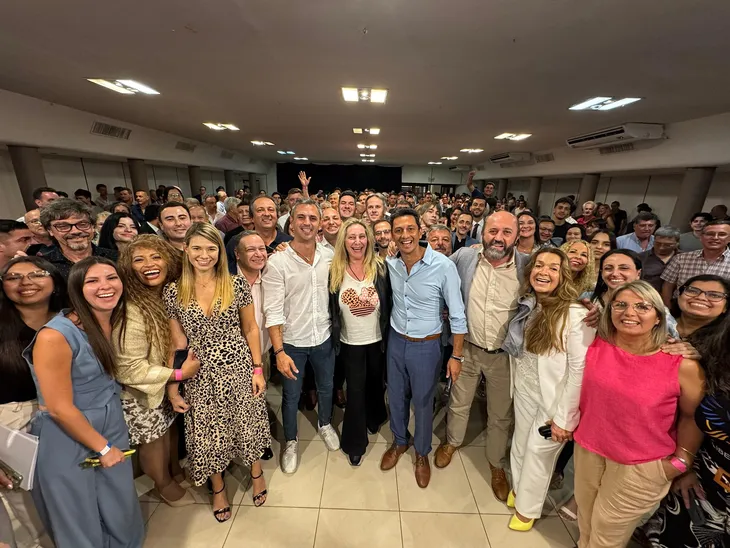La presidenta del partido libertario a nivel nacional, Karina Milei, llega este sábado a la provincia de Misiones para lanzar la escuela de dirigentes de La Libertad Avanza. 