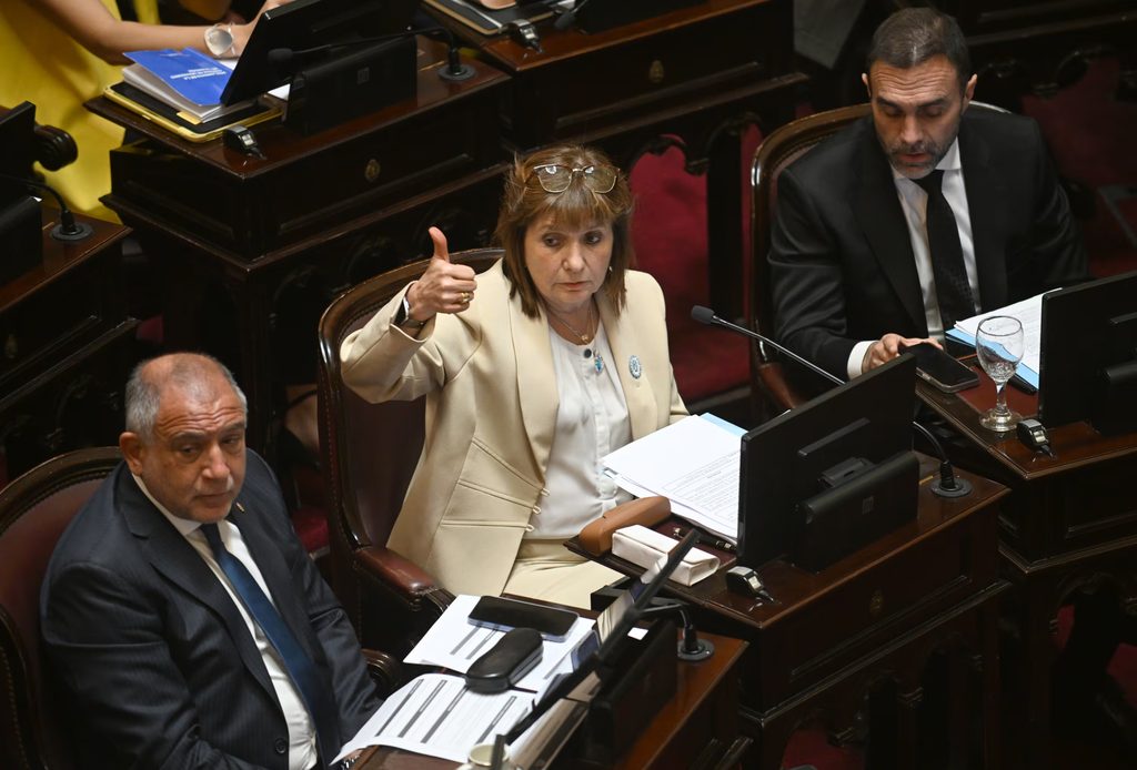 A pesar de las marcadas diferencias con Villarruel, Bullrich busca reactivar el Senado para despachar las propuestas que el Gobierno considera claves. 