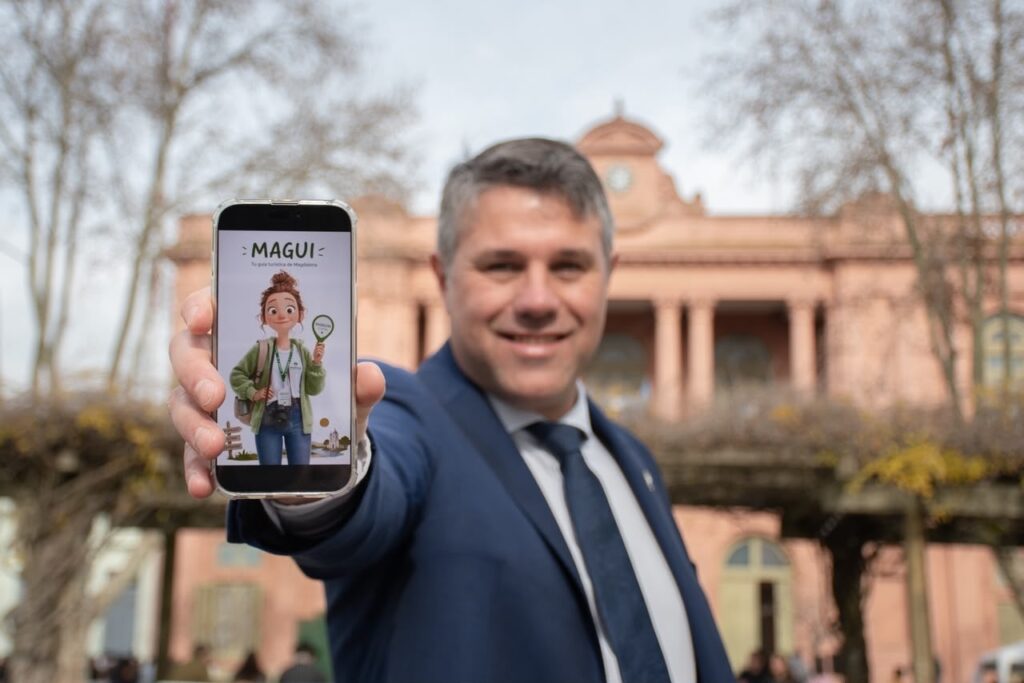 El Municipio de Magdalena, a cargo de Lisandro Houcarde, lanzó “Magui”, una asistente virtual disponible las 24 horas para fortalecer el turismo.