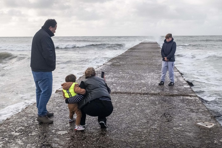 El Municipio de Mar del Plata advirtió que el distrito balneario vive uno de sus peores fines de semana XL, la ocupación hotelera no llega al 25%. 
