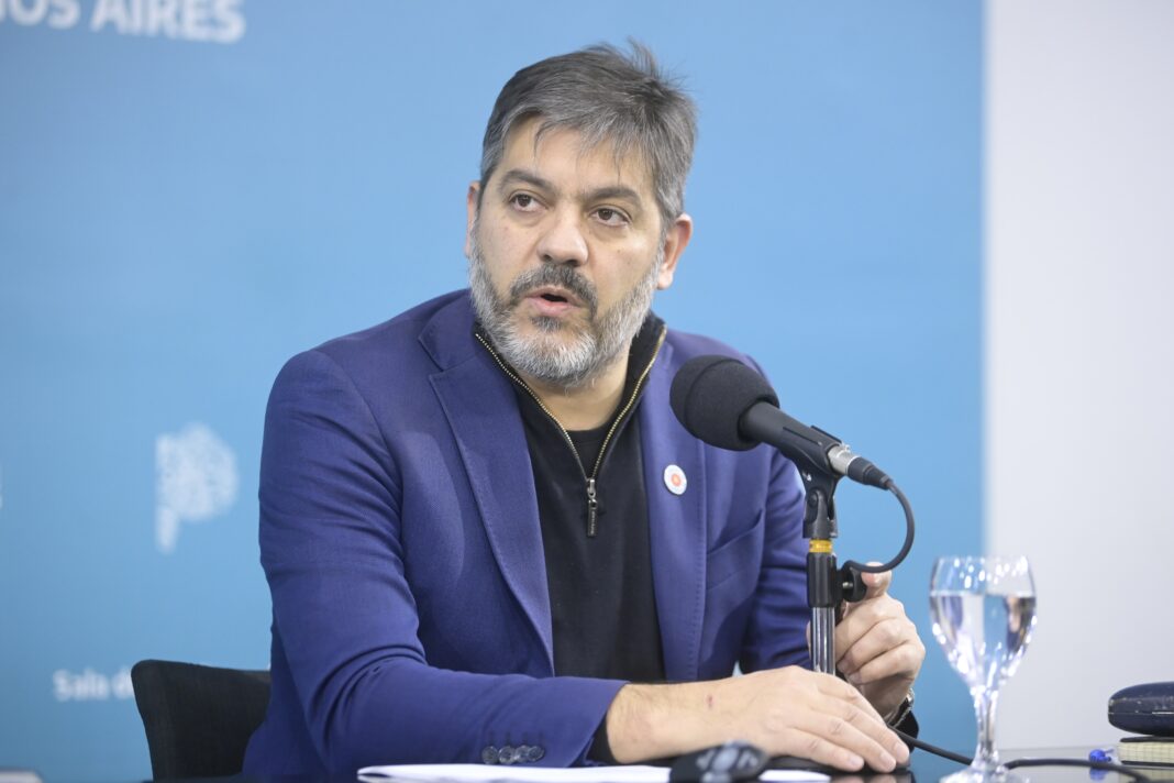 El ministro Carlos Bianco rechazó una división del peronismo y reclamó un candidato 