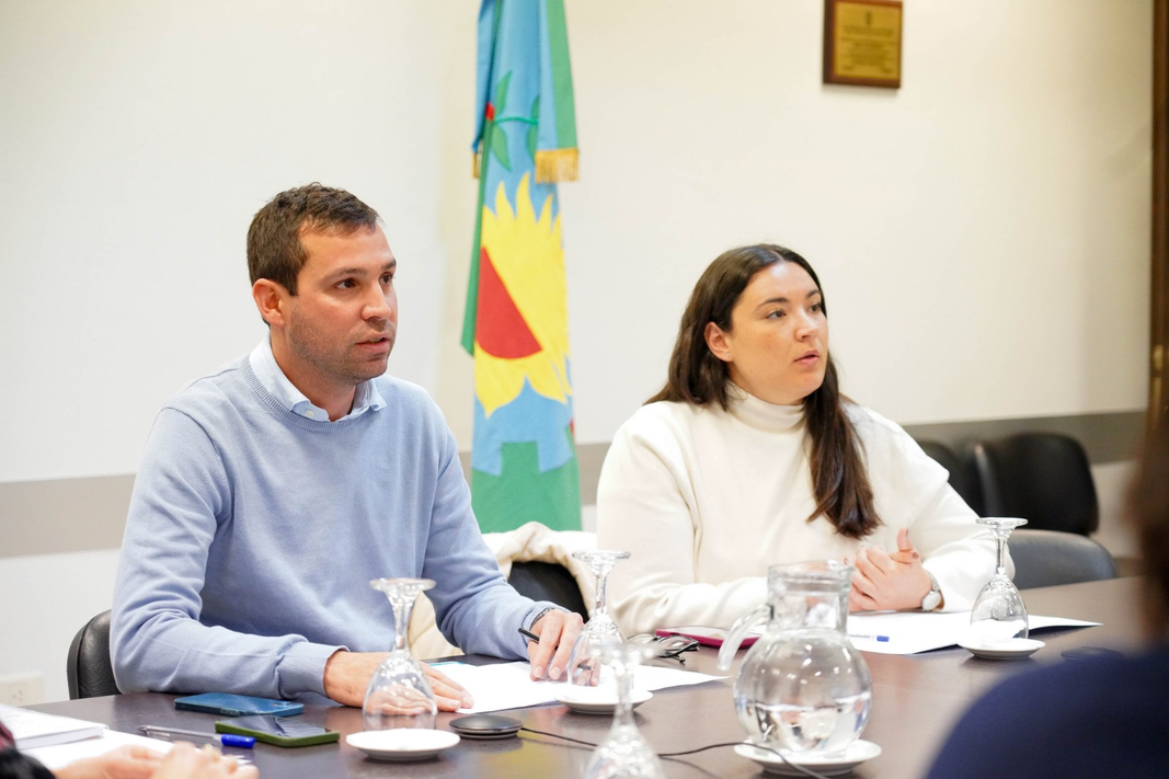 Tras la reunión de la comisión de Prevención de las Adicciones, el diputado Valentín Miranda puso el foco en que la Legislatura acelere el tratamiento de proyectos contra la ludopatía.