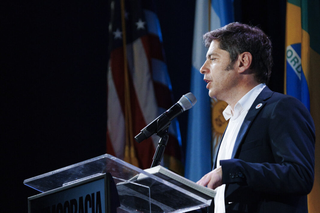 En pleno Mundial, el senador Matías de Urraza presentó un pedido de informes por una supuesta oficina del Gobierno bonaerense ubicada en Miami, EEUU.