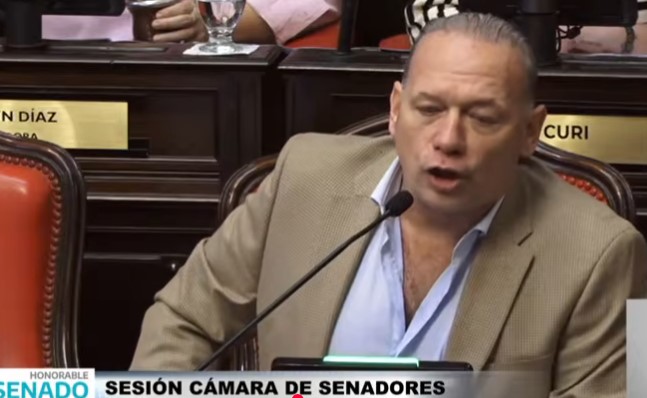 En plena sesión, Sergio Berni pidió una sesión para tratar su ley que protege a las sedes nucleares de NA.SA en territorio bonaerense.
