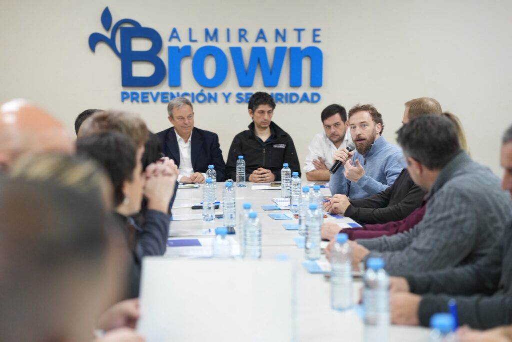 El ministro de Seguridad bonaerense, Javier Alonso, volvió a reunir a intendentes de la 3° sección electoral para discutir la reforma de la Ley de Seguridad Pública.